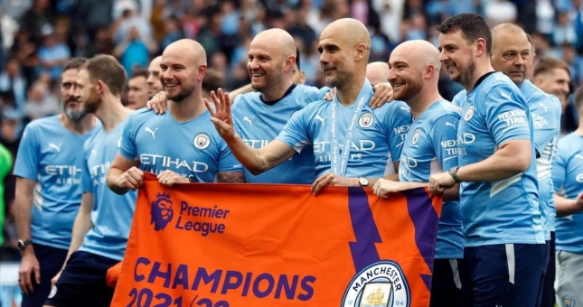 XÁC NHẬN: Man City dính 114 cáo buộc, nguy cơ mất chức vô địch NHA
