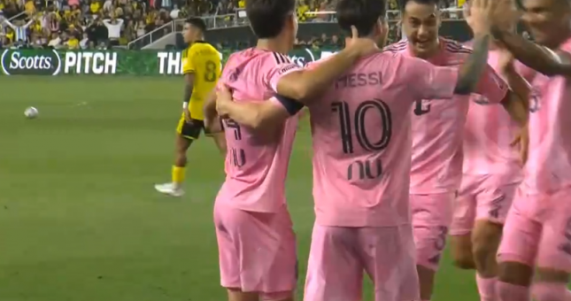 Trực tiếp Columbus 1-1 Inter Miami: Siêu phẩm của Messi