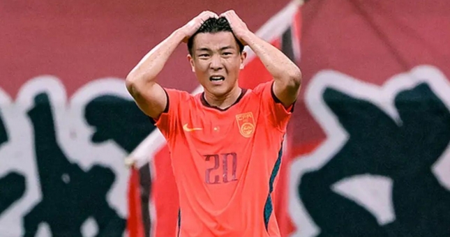 Bỏ đá FIFA ASEAN Cup, ĐT Trung Quốc lập tức bị Thái Lan vượt mặt