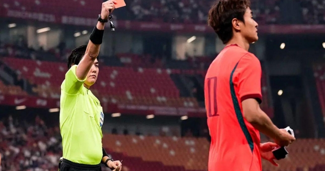 Bỏ đá FIFA ASEAN Cup, Trung Quốc thua liền 3 trận với 9 bàn thua