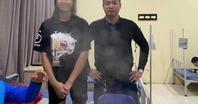 Xuất hiện tài năng bóng chuyền '16 tuổi cao 1m88', vượt mặt Thanh Thúy lúc còn trẻ