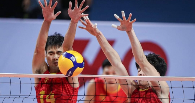 Tổng kết bóng chuyền SEA Games 31 ngày 15/5: Việt Nam thua trận, nhiều cầu thủ bị ngộ độc thức ăn