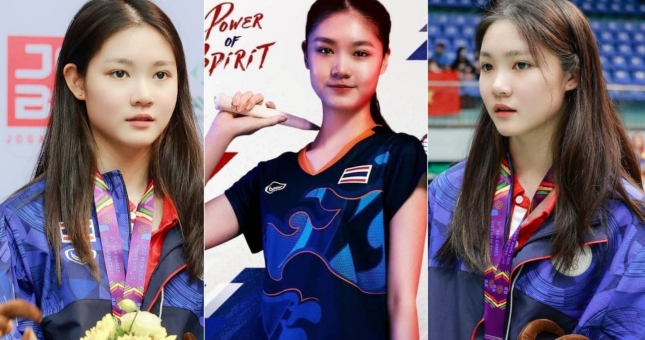 Thiên thần cầu lông 15 tuổi 'hút hồn' hàng triệu fan tại SEA Games 31