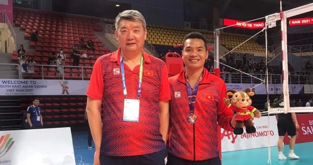 HLV Li Huan Ning sẽ chia tay bóng chuyền Việt Nam sau SEA Games 31