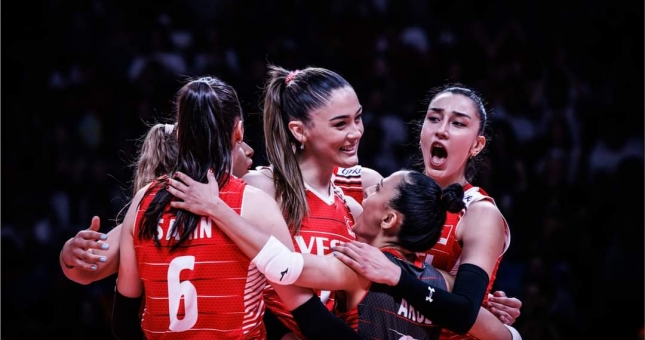 VNL 2022: Bóng chuyền nữ Thổ Nhĩ Kỳ 'hạ gục' ĐKVĐ Châu Âu