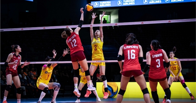 Bóng chuyền nữ Thái Lan thắng Trung Quốc - đội bóng số 2 thế giới