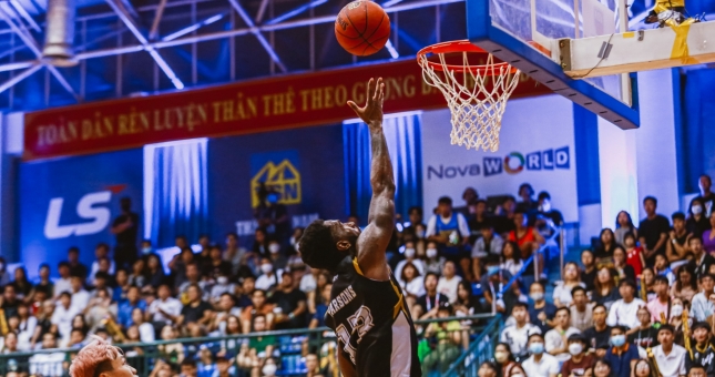 Ho Chi Minh City Wings thắng lớn Danang Dragons ngay trên sân nhà