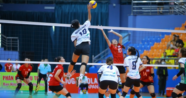 Kinh Bắc Bắc Ninh 'đập tan' giấc mơ trụ lại giải VĐQG của B.A Vĩnh Phúc