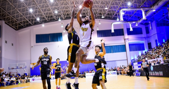 Derby TP. Hồ Chí Minh: Saigon Heat 'hạ đẹp' Ho Chi Minh City Wings