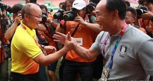 Đại diện Đông Nam Á muốn mời HLV Hàn Quốc để đuổi kịp Việt Nam