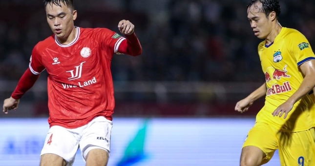 CLB TPHCM để thua trên sân nhà