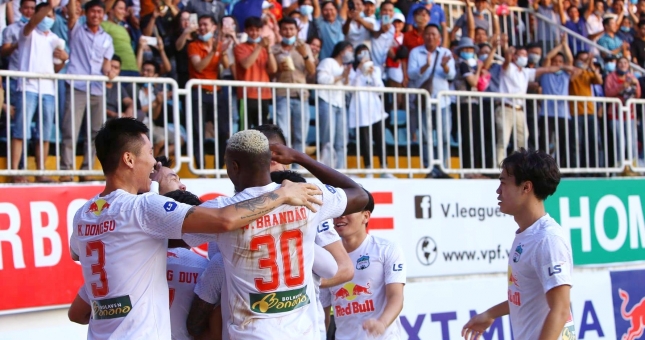 HAGL đi tiếp ở Cúp Quốc gia 2022 sau loạt penalty cân não