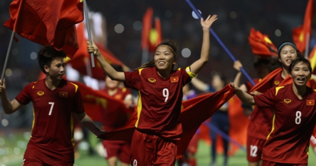 Bảng tổng sắp huy chương SEA Games 31 hôm nay 21/5: Việt Nam có HCV bóng đá nữ, thống trị BTS