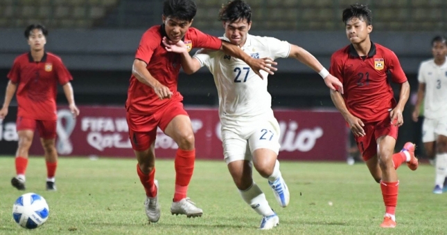 Thua 'không tưởng' Lào, Thái Lan gặp U19 Việt Nam ở trận tranh hạng Ba