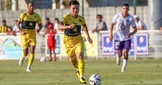 HLV Pau FC nhận xét về Quang Hải sau trận thua ĐKVĐ Ligue 2