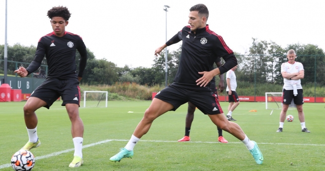 Diogo Dalot tự tạo thách thức cho mình dưới triều đại Ten Hag