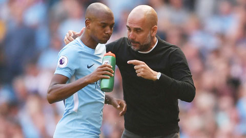 Fernandinho tự hào về cuộc hành trình của mình tại Etihad