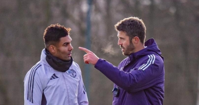 Chuyển nhượng MU 17/1: Quỷ đỏ đánh úp, lộ diện HLV mùa sau ?