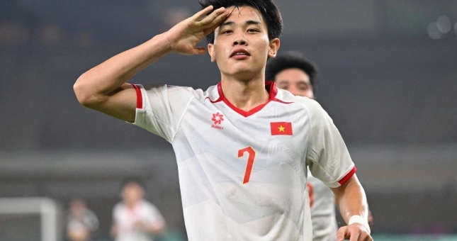 NÓNG: Đình Bắc lần đầu nói thẳng việc xuất ngoại thi đấu