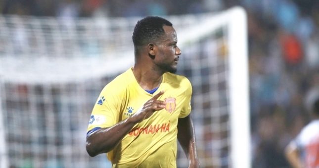 Vĩnh biệt Oussou Konan: Ngôi sao vụt sáng trên bầu trời Thành Nam