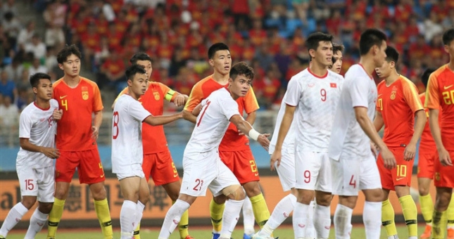 AFC công bố trọng tài cầm còi trận Việt Nam - Trung Quốc