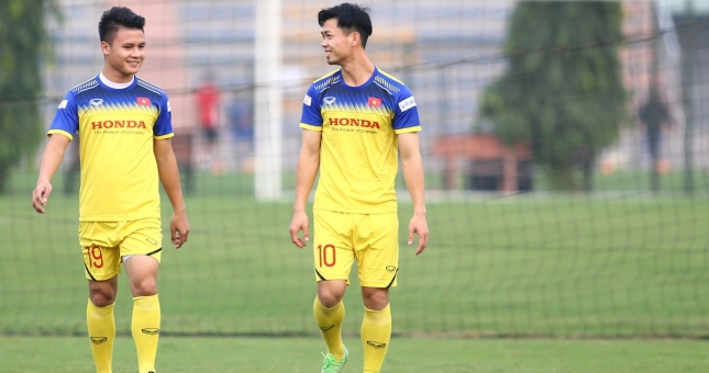 'Đàn em Công Phượng, Quang Hải' nhận mưa lời khen trước ngày sang Châu Âu