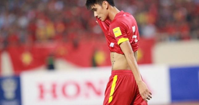 Cựu trung vệ ĐT Việt Nam có bến đỗ 'đầy bất ngờ'