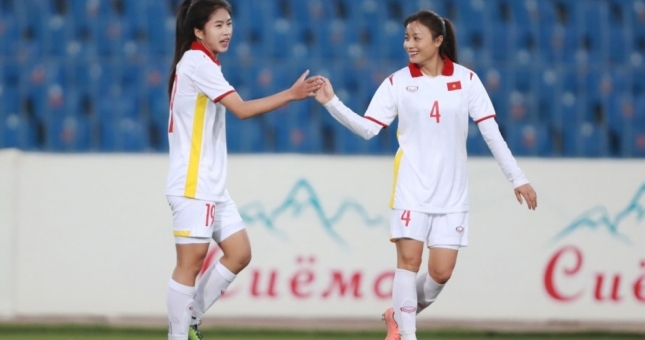 Lịch thi đấu bóng đá hôm nay 30/1: Việt Nam vs Trung Quốc đá mấy giờ?