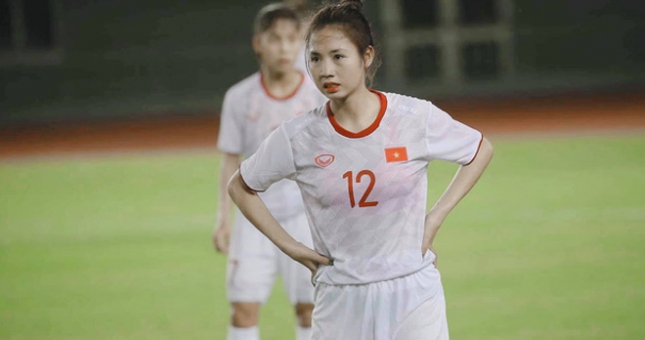 Sắc đẹp gây thương nhớ của 'bông hồng' ĐT nữ Việt Nam