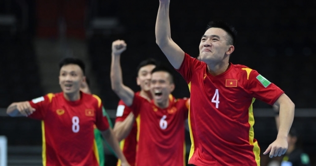 Thắng đậm Úc, ĐT Futsal Việt Nam giành vé vào Bán kết giải AFF