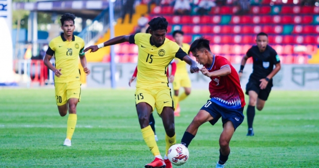 Ngược dòng trước đội bóng lớn ĐNÁ, 'hàng xóm' Việt Nam tạo nên kỳ tích lịch sử