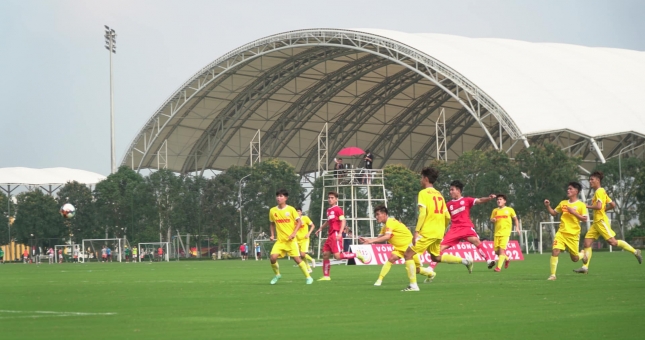 Đàn em Công Phượng thất bại trận mở màn U19 Quốc gia