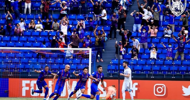 Hủy diệt Hàn Quốc, vượt mặt Nhật Bản, CLB Malaysia trở thành 'niềm tự hào ĐNÁ'