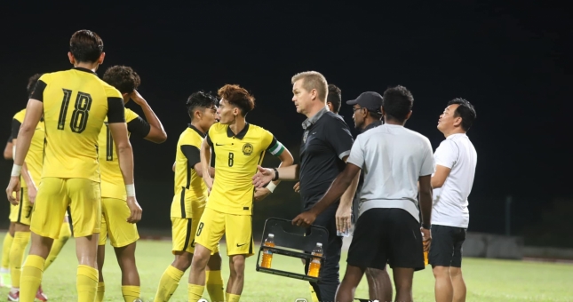 Malaysia bị cả Đông Nam Á 'sỉ nhục' vì thua đội bóng yếu nhất SEA Games