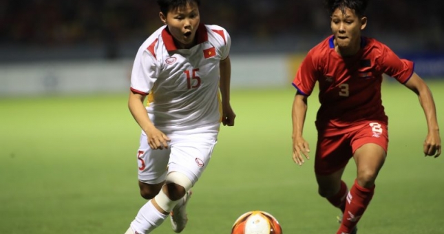 Lịch thi đấu bóng đá hôm nay 18/5: Việt Nam đá bán kết mấy giờ?