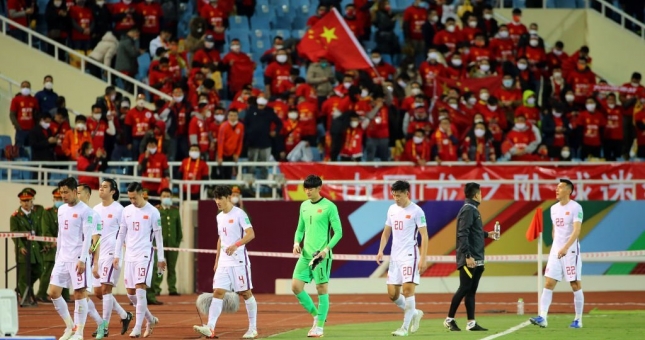 Bóng đá Trung Quốc gặp 'đại nạn', dàn sao nhập tịch rủ nhau tháo chạy