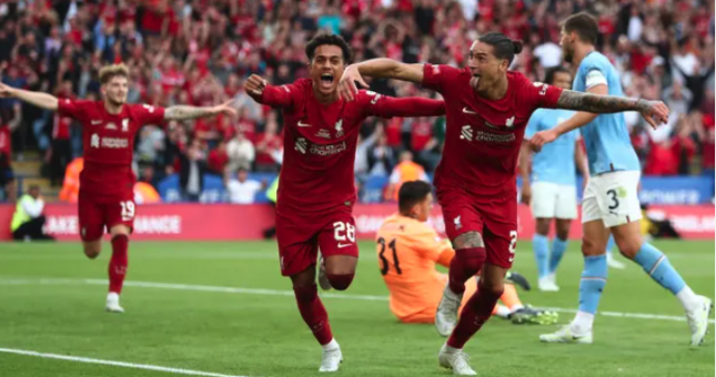 Lịch thi đấu bóng đá hôm nay 15/8: Sôi động sân cỏ Châu Ấu