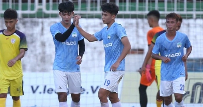 Đả bại HAGL, U21 Hà Nội nối dài chuỗi trận toàn thắng