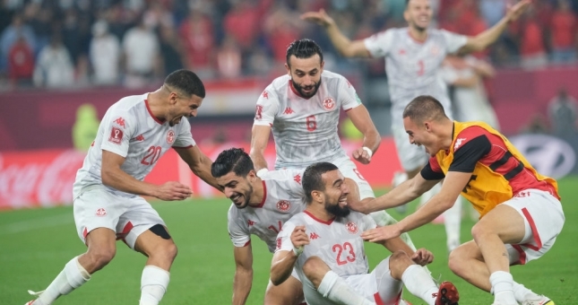 Đả bại đối thủ hạng 45 FIFA, Tunisia hiên ngang tiến vào trận chung kết Arab Cup