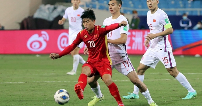 Giữa 'cơn biến động', trụ cột ĐT Việt Nam báo tin vui tới HLV Park Hang Seo