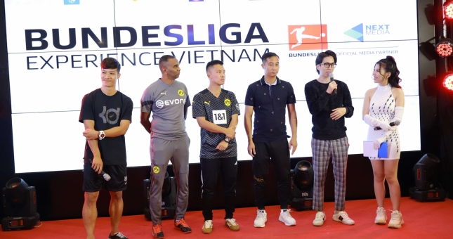 Đỗ Kim Phúc, ViruSs và Hoàng Bách 'cháy' hết mình tại sự kiện Bundesliga Experience Vietnam
