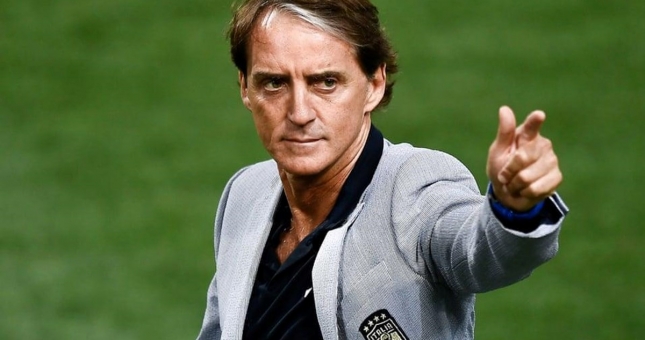 HLV Italia nói gì sau khi giành vé vào vòng 1/8 Euro 2021?