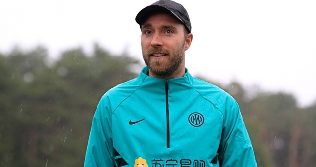 Eriksen chính thức trở lại Inter, bỏ ngỏ khả năng thi đấu ở mùa tới