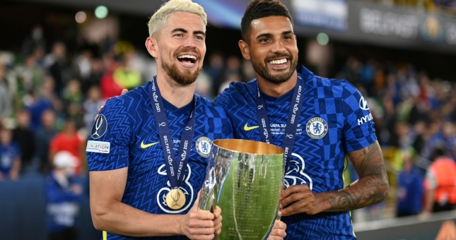 Nhà vô địch Euro tiết lộ lý do rời Chelsea