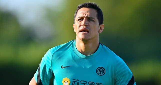 Alexis Sanchez tố cáo HLV Inter khiến anh không thể tỏa sáng