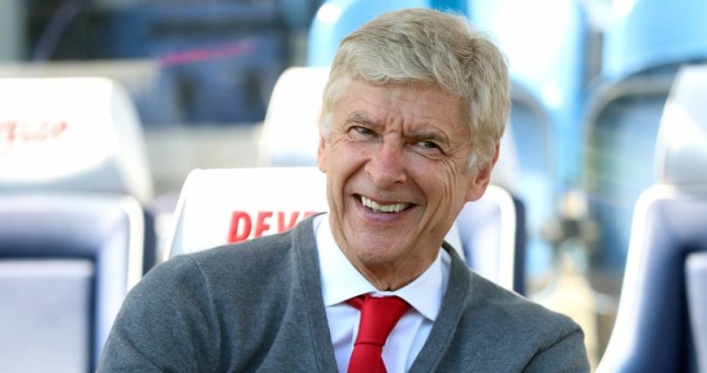 Arsene Wenger chính thức tái xuất trong vai trò HLV