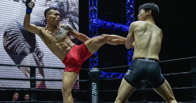 Võ sĩ Trần Quang Lộc: “Tôi hạnh phúc khi nhìn thấy MMA được phổ biến hơn”