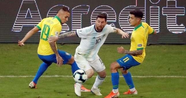Lịch thi đấu bóng đá hôm nay 17/11: Đại chiến Brazil vs Argentina