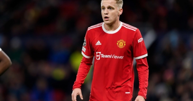 Van de Beek mắc sai lầm, MU hòa thất vọng trên sân nhà