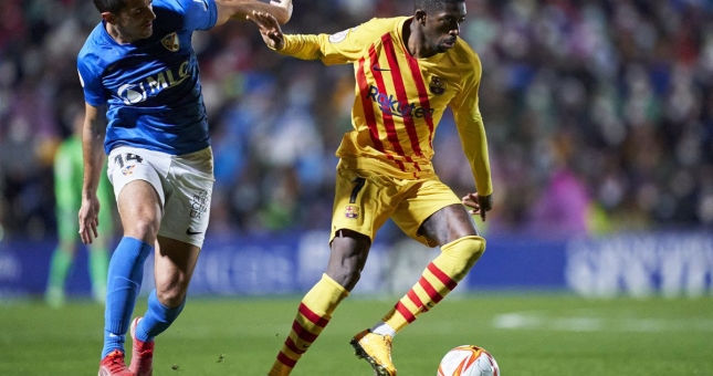 Dembele ghi bàn đẳng cấp giúp Barca lội ngược dòng trước đối thủ